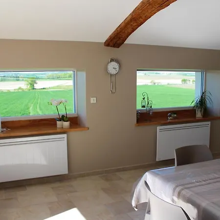 Holiday Tremont * Saint-Bonnet-sur-Gironde
